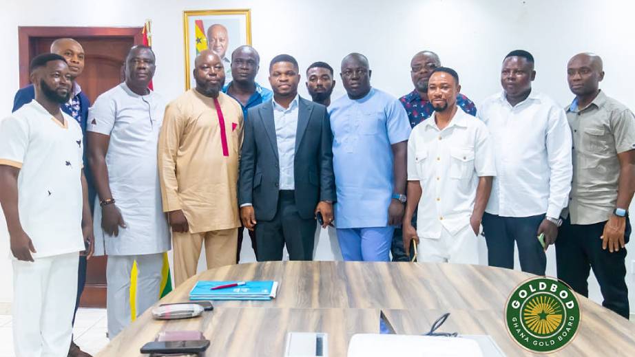 The Importers and Exporters Association of Ghana paid a courtesy call on Ghana Gold Board.
